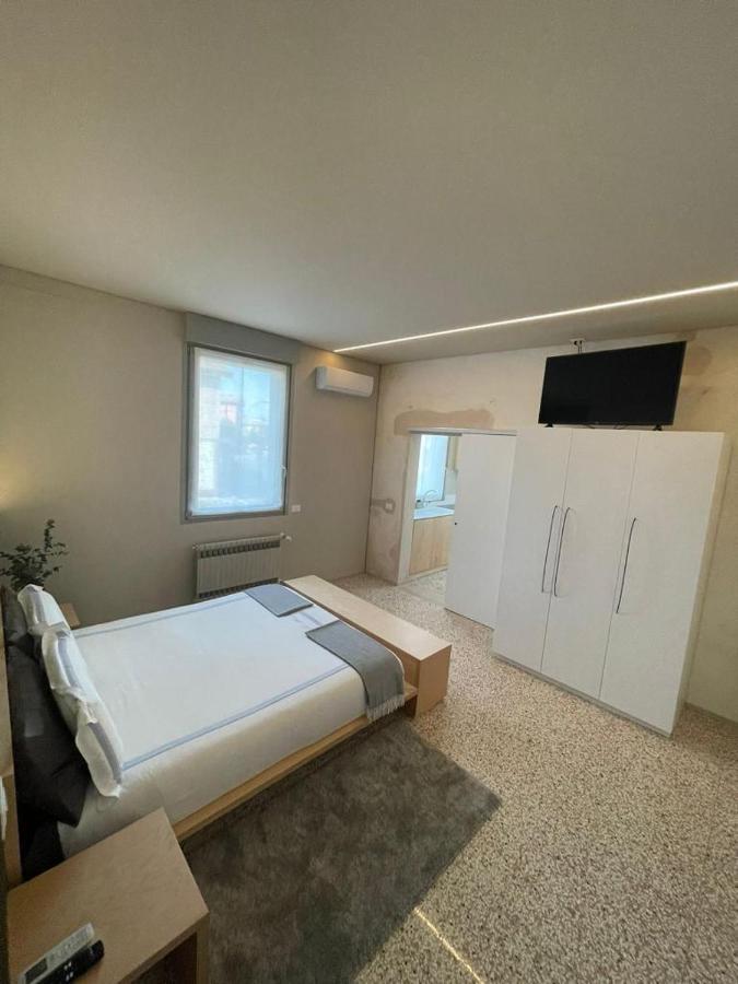 La Mirage Apartment Desenzano del Garda Ngoại thất bức ảnh